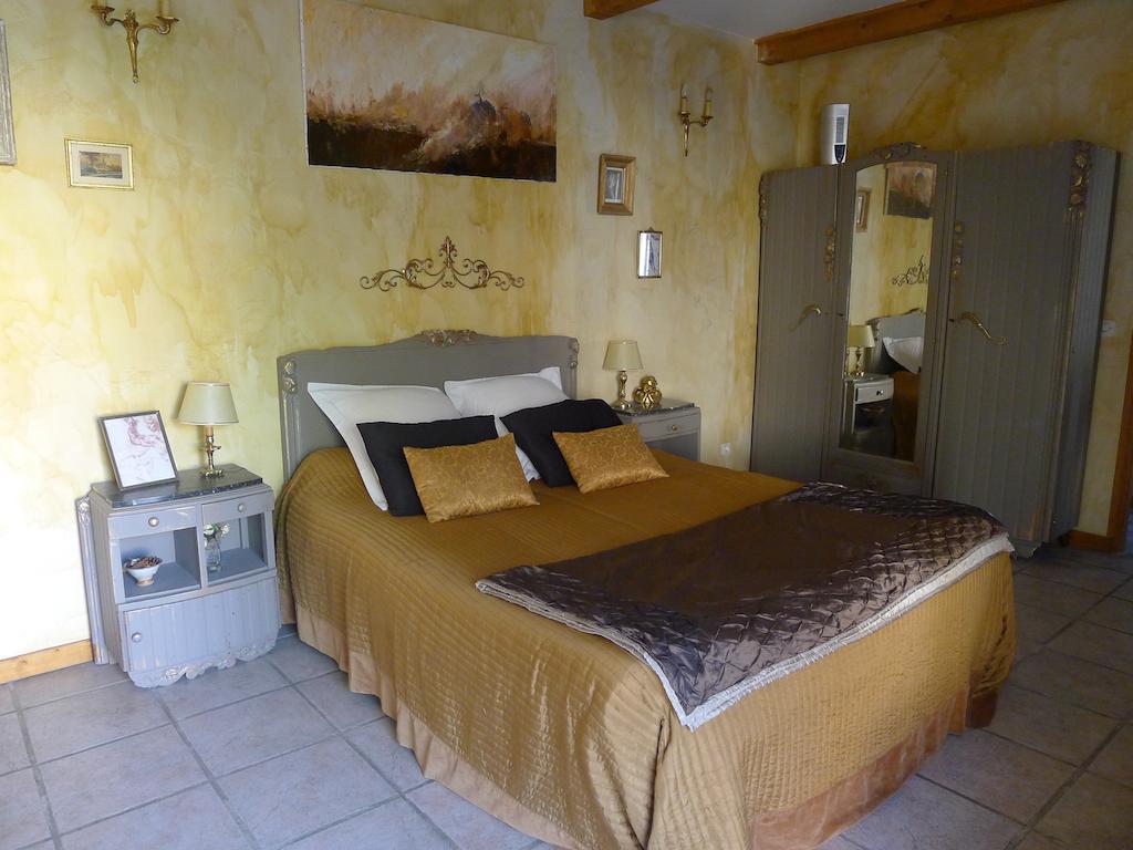Domaine De La Manse Hotell Villeneuve-de-Berg Rom bilde